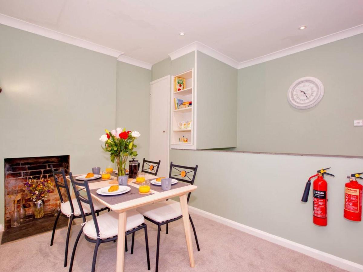 Lovely 2-Bed Apartment Colyton, Nr. Jurassic Coast المظهر الخارجي الصورة